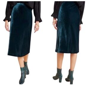 Anthropologie Women’s  Maeve Kelly Velvet Midi Skirt in Rich Teal - XL
